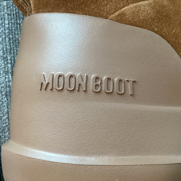Moon Boot® Luna Low Faux Shearling Lined Boot (Women), size EU 37, $250 - Picture 6 of 15